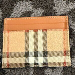 Burberry Card Case - Authentic